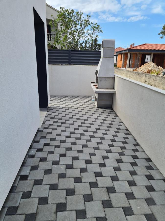 Vila Slavica Vir Exterior foto